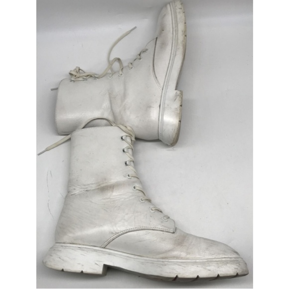 Stuart Weitzman Mckenzee Combat Boot In White Smooth Calf sz 7 - Picture 9 of 10